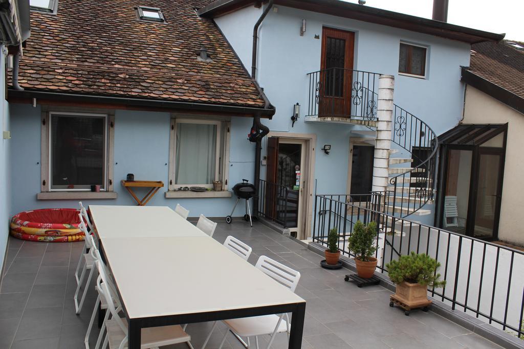 Bed and Breakfast Au Coeur Du Vignoble Sur Bursins Екстер'єр фото