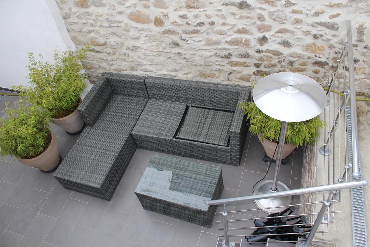 Bed and Breakfast Au Coeur Du Vignoble Sur Bursins Екстер'єр фото